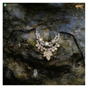 Heera Moti Kanth Mala Thakurji